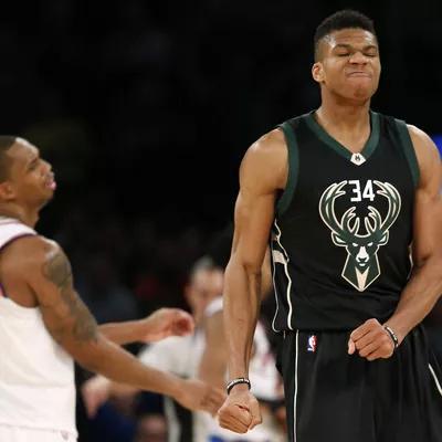 他不仅锁定 他不仅锁定