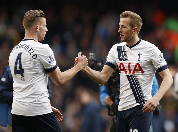 对比湖人当 对比湖人当